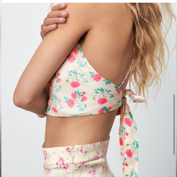 Zara floral satin effect crop top small backless silky satin crop top halter - Picture 1 of 8